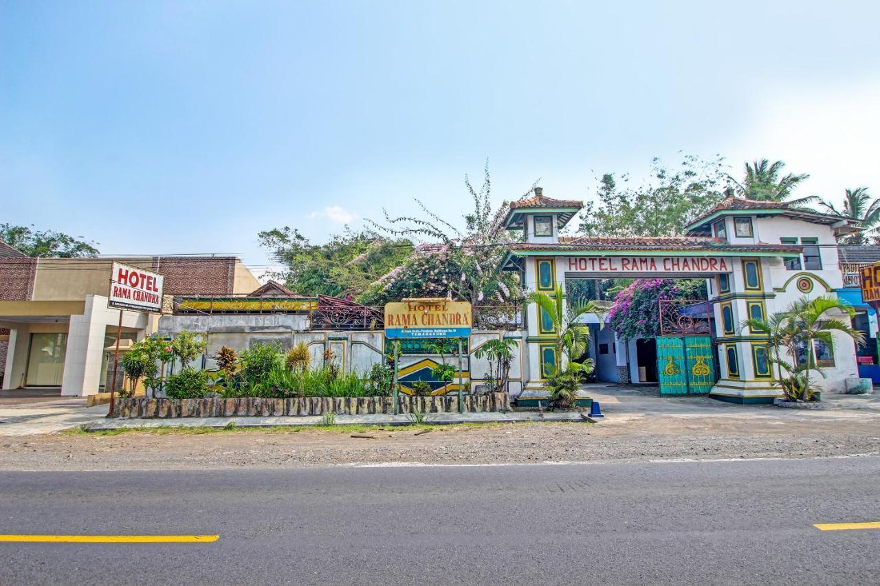 Spot On 91694 Hotel Rama Chandra Temanggung Exterior foto